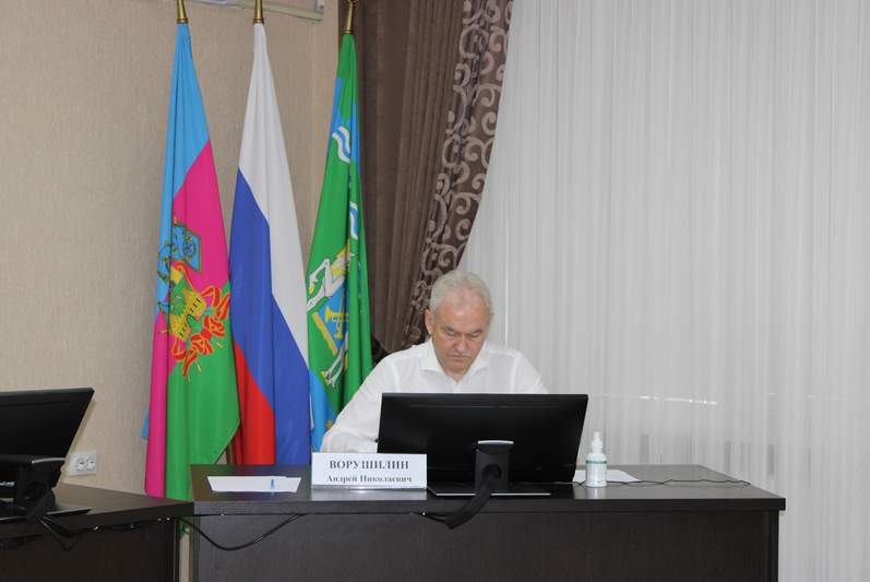 Глава Курганинского района Андрей Ворушилин принял участие в краевом планерном совещании под председательством губернатора Кубани Вениамина Кондратьева