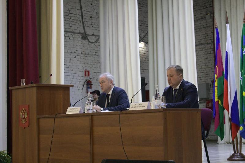  Глава Курганинского района Андрей Ворушилин принял участие в традиционном предпосевном совещании