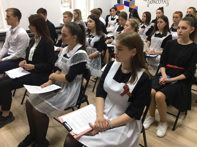 Глава Курганинского района Андрей Ворушилин принял участие в заседании школьного (ученического) Совета муниципалитета