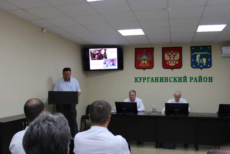 Глава Курганинского района Андрей Ворушилин провел планерное совещание
