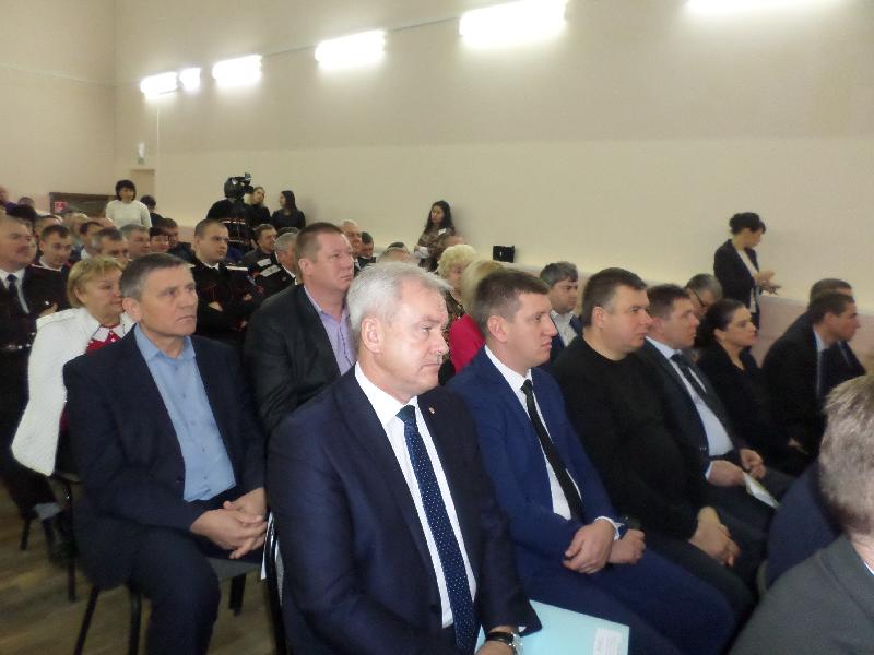В Усть-Лабинске прошло выездное заседание пяти профильных комитетов Законодательного Собрания Краснодарского края