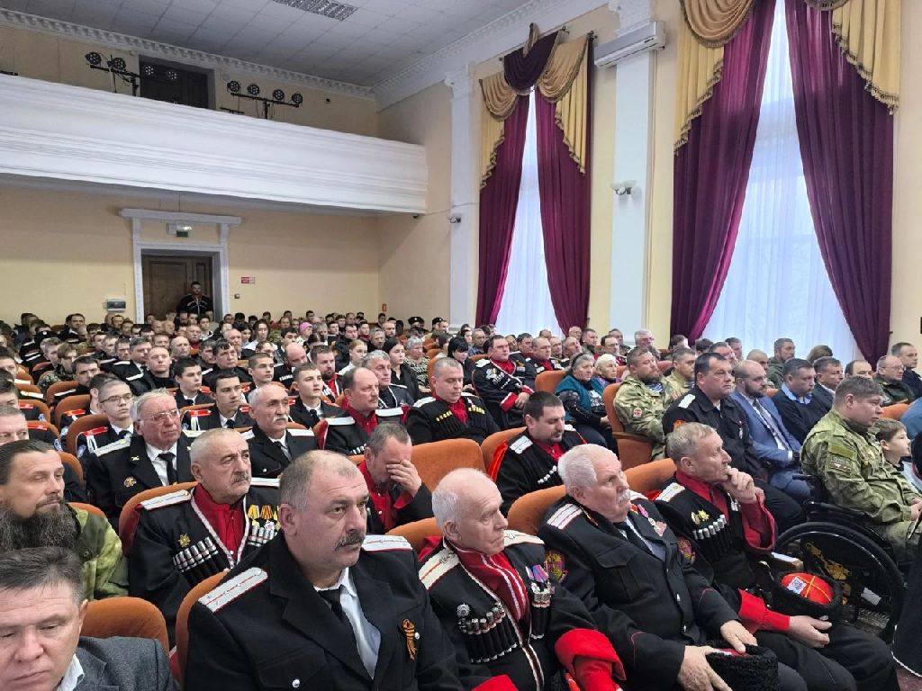 Глава муниципального образования Курганинский район принял участие в отчетном сборе Курганинского районного казачьего общества