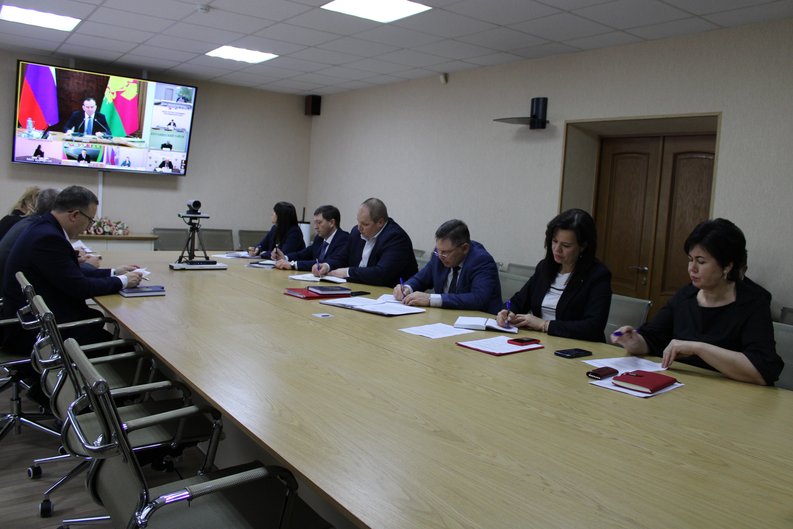 Глава Курганинского района Андрей Ворушилин принял участие в совещании  регионального проектного комитета.