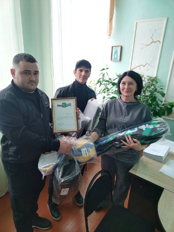 Приобрели спортивный инвентарь