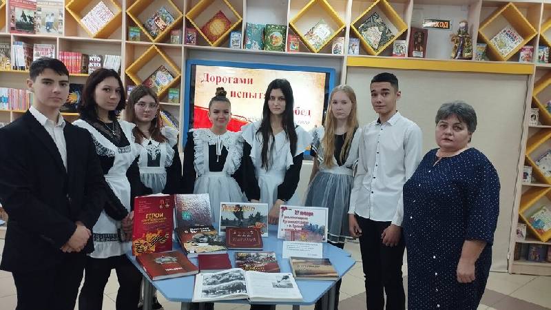 Архивисты познакомили учащихся 10-го класса МАОУ средней общеобразовательной школы №1 имени В.Г. Серова г. Курганинска с деятельностью партизанского отряда «Кубанец» на территории Курганинского района