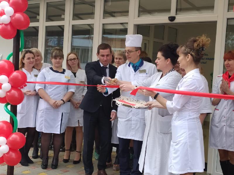 В Курганинске после капитального ремонта открылась детская поликлиника.