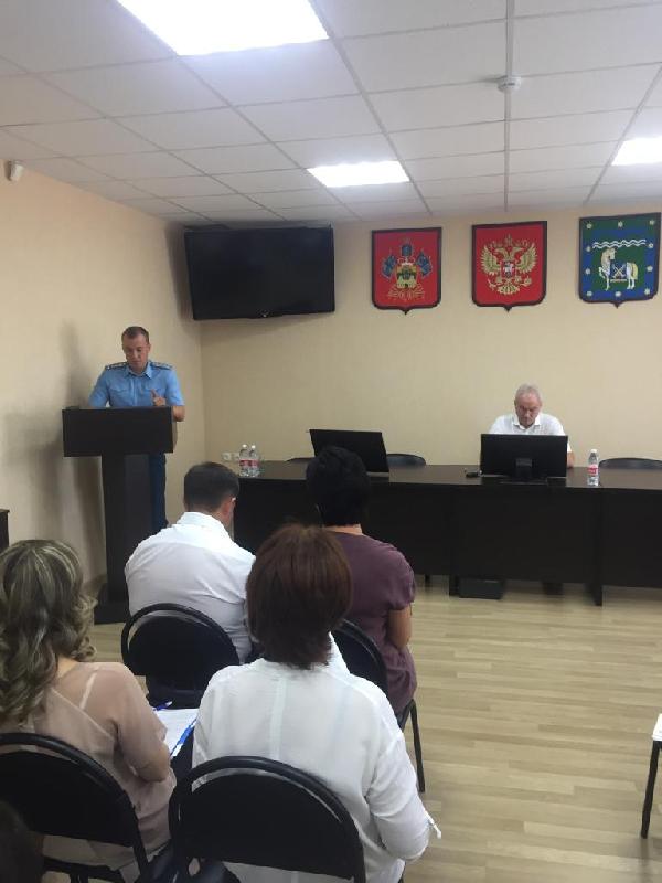 Глава Курганинского района Андрей Ворушилин провел еженедельное планерное совещание