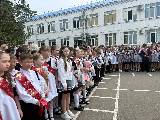 Последний звонок в СОШ №1 г. Курганинска: прощание со школой и напутствия от почетных гостей