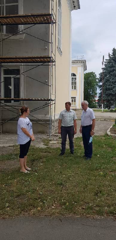 Молодой депутат рассказала о ремонте Родниковского КДЦ