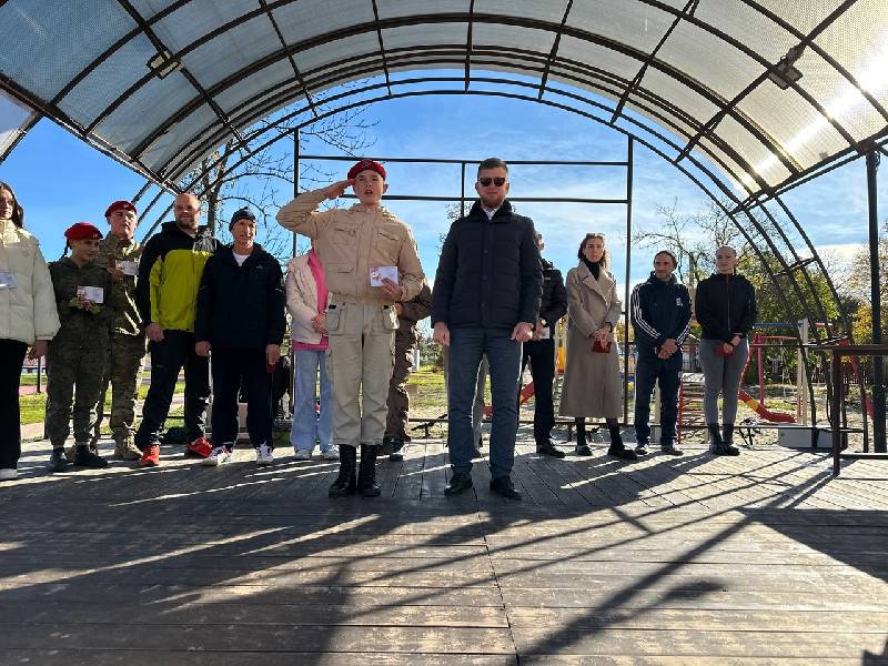 «Мы едины, за Россию!»