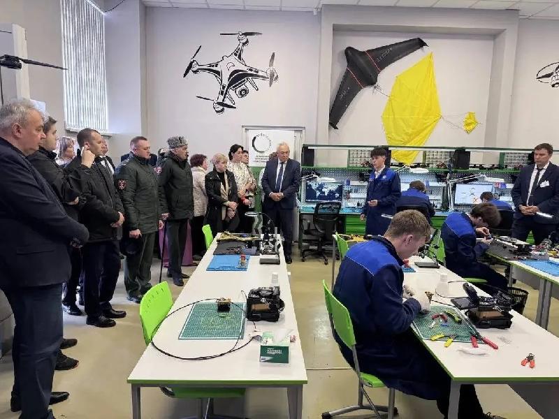 В Лабинском аграрном техникуме будут учить собирать и управлять БПЛА