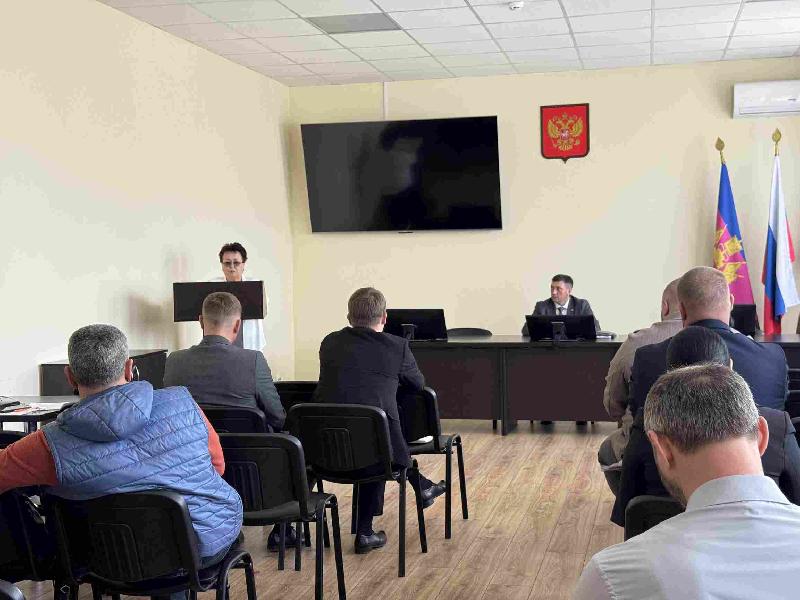 Заседание специальной комиссии по предупреждению возникновения и ликвидации особо опасных и заразных болезней животных на территории Курганинского района состоялось в районном сельхозуправлении. 