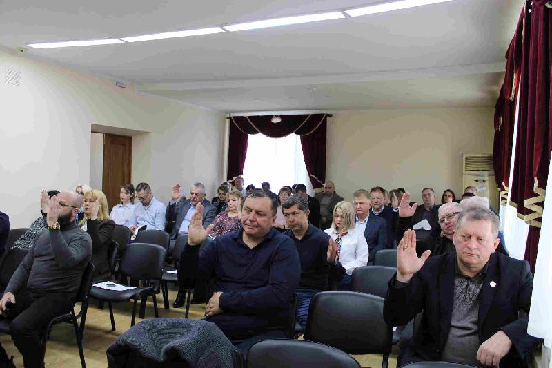 Руководитель муниципалитета Андрей Ворушилин принял участие в работе 9-й сессии Совета муниципального образования Курганинский район VIII созыва 