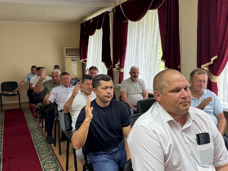 Первый заместитель главы Курганинского района Светлана Мезрина приняла участие в работе 13-й сессии Совета муниципального образования Курганинский район VIII созыва.
