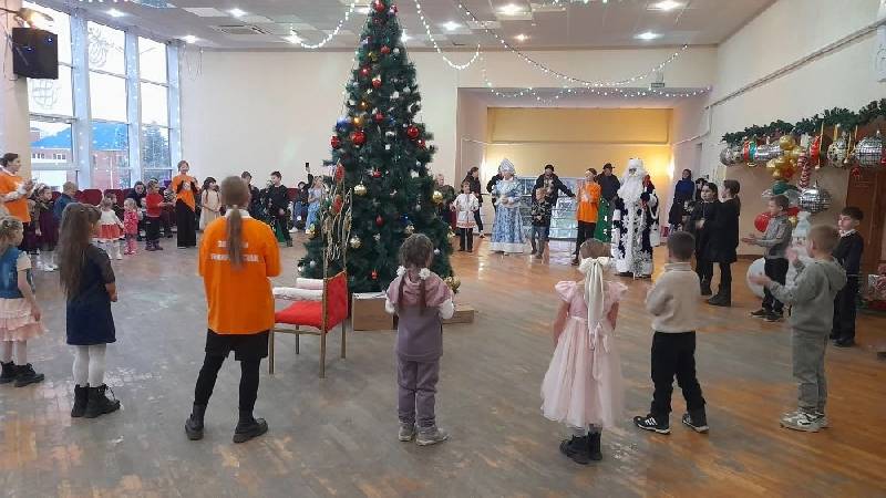 Новогодний утренник