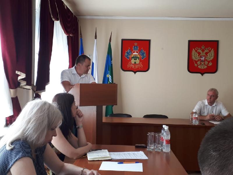 Традиционное планерное аппаратное совещание прошло в районной администрации под председательством главы района Андрея Ворушилина