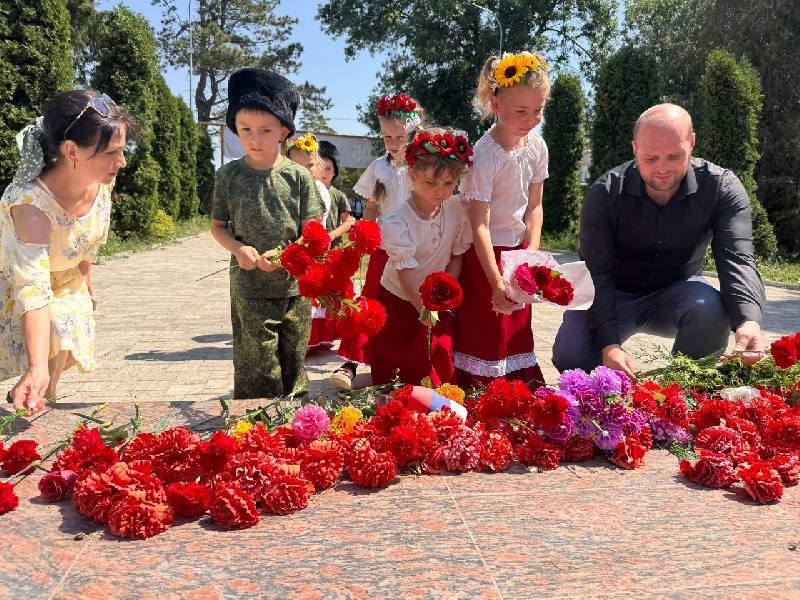 Парламентарий провел Урок мужества