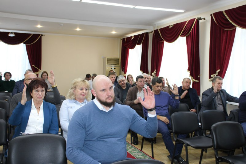 Руководитель муниципалитета Андрей Ворушилин принял участие в работе очередной сессии Совета муниципального образования Курганинский район
