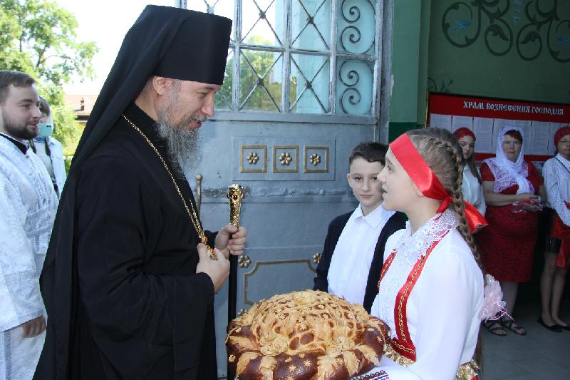 Сегодня православные христиане отмечают один из главных праздников – Вознесение Господня
