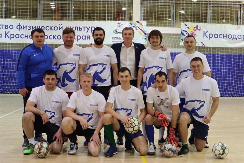 Товарищеский матч по мини-футболу между командами ЗСК и СМД состоялся в краевом центре