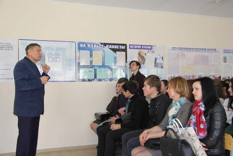 Студенты Курганинского аграрно-технологического техникума стали участниками информационного часа, посвященного избирательному праву молодежи 