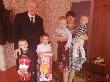 Глава Курганинского района Андрей Ворушилин вручил новогодние подарки многодетной семье