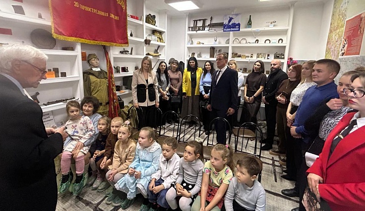 В Мостовском районе состоялся семинар-совещание, в котором принял участие член комитета Юго-Восточной зоны комитета СМД по вопросам науки, образования, культуры и делам семьи Ася Гия, культуры и делам семьи Алина Татусьян и член комитета Марианна Торосян.