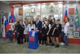 Вручение паспортов молодым гражданам России приурочили  к празднованию Дня Конституции
