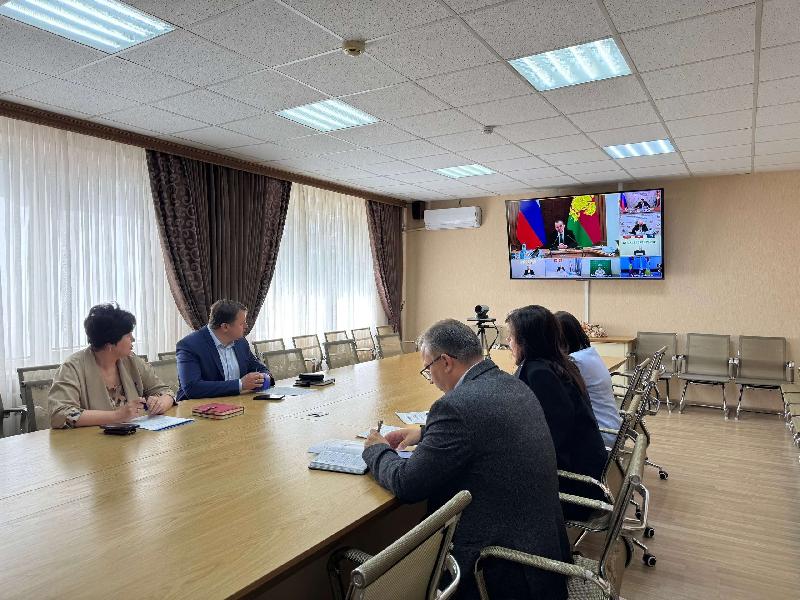 Глава Курганинского района Андрей Ворушилин принял участие в совещании регионального проектного комитета под председательством Губернатора Краснодарского края Вениамина Кондратьева. 