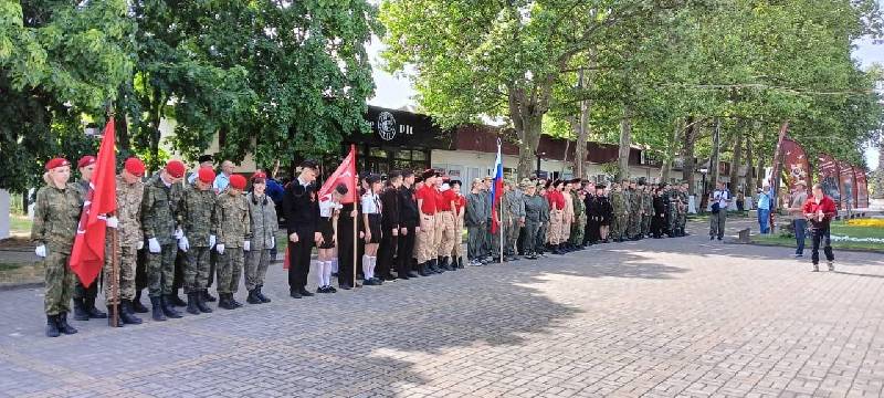 В Курганинском районе завершилась реализация проекта Курганинского районного казачьего общества «В одном строю с Героями» фонда грантов губернатора Кубани победившего в грантовом конкурсе.