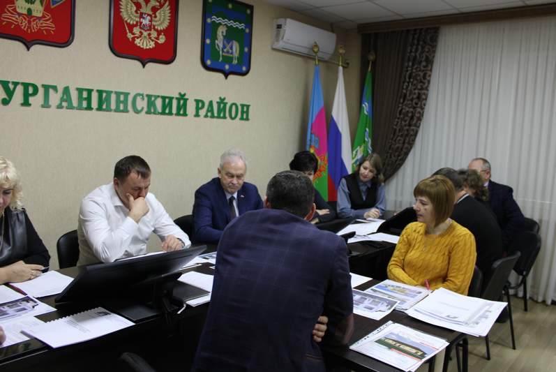 Глава Курганинского района Андрей Ворушилин провел очередное заседание Градостроительного совета