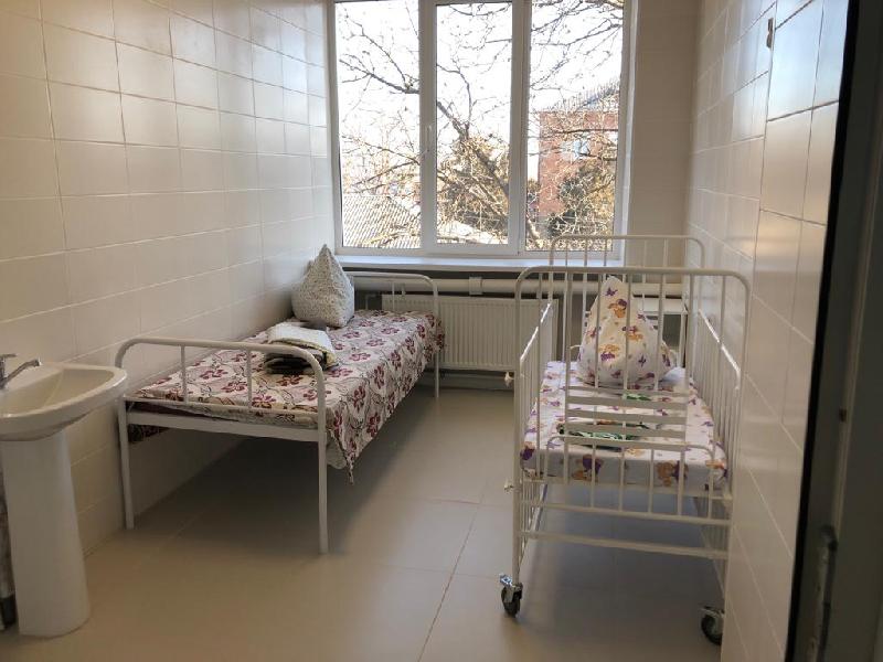 В Курганинской ЦРБ после капитального ремонта открыли детское инфекционное отделение 