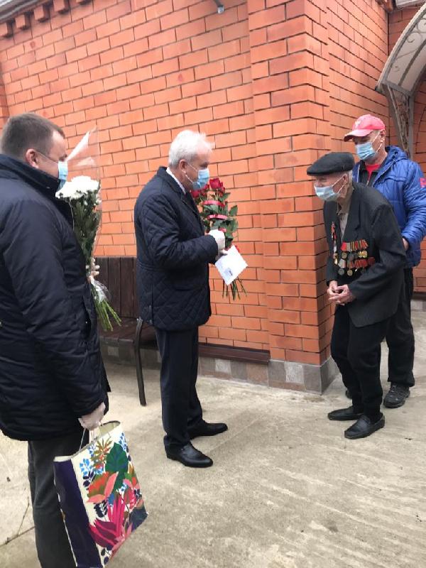 95-летний юбилей отмечает сегодня ветеран Великой Отечественной войны, участник прорыва блокады Ленинграда Александр Григорьевич Миргородов
