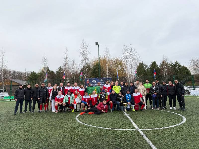 Товарищеский матч по футболу между командами Законодательного Собрания Краснодарского края и Совета молодых депутатов Кубани. 