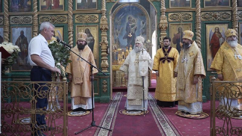 Глава муниципального образования Курганинский район Андрей Ворушилин поздравил епископа Армавирского и Лабинского Игнатия с юбилейным днем рождения