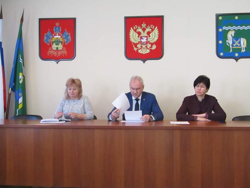 В районной администрации состоялось рабочее совещание под председательством руководителя муниципалитета Андрея Ворушилина